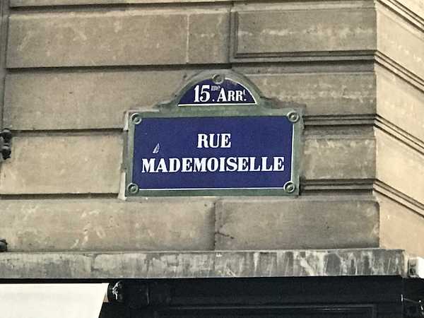 2. Paris. Mademoiselle.Caione