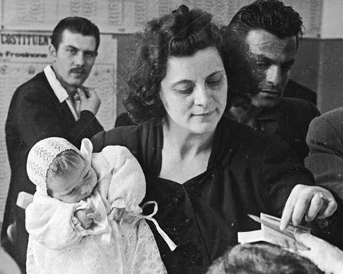 FOTO 1. VOTO ALLE DONNE