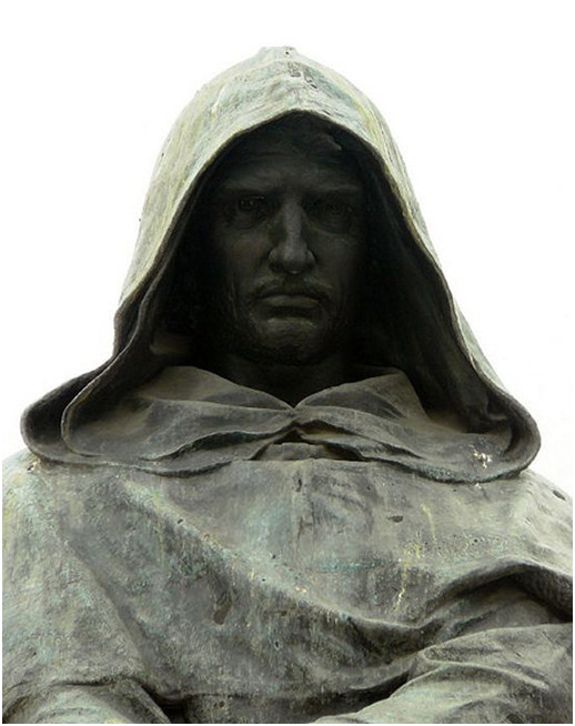 2.Monumento a Giordano Bruno in Campo dei Fiori, a Roma