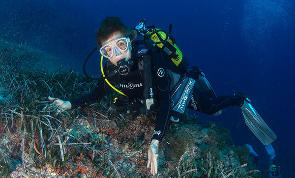 FOTO 3. Sylvia-Earle-at-El-Toro-MPA-Mallorca-cKipEvansMission-BlueAG4V5470