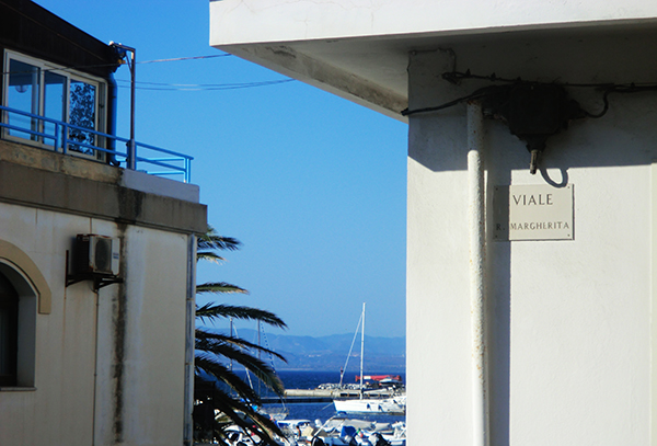 Calasetta(CA)-viale regina Margherita-Laura Candiani